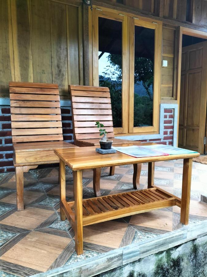 Friendly Homestay Lemukih Singaraja Exterior foto