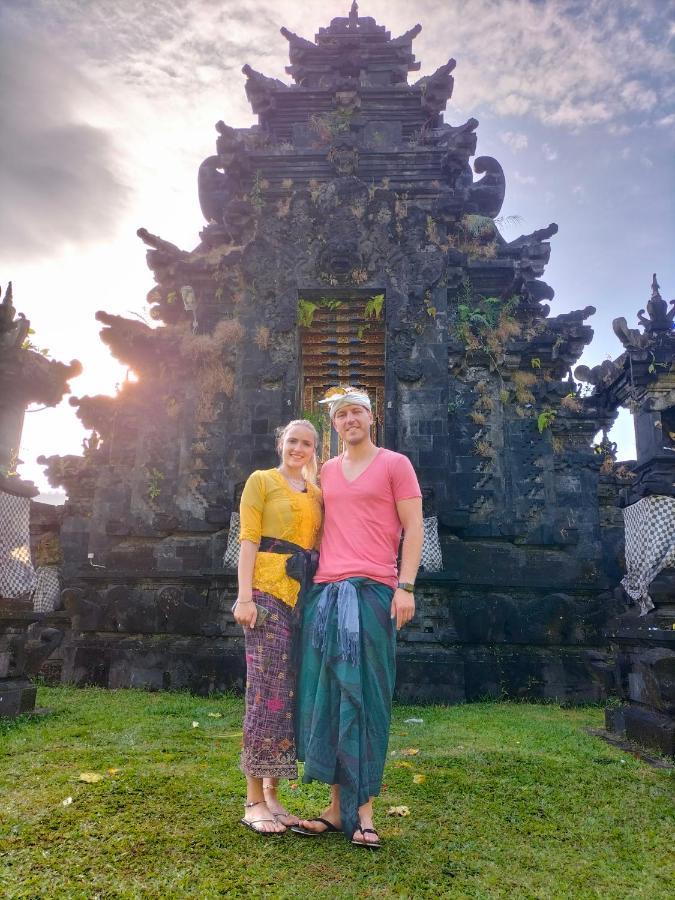 Friendly Homestay Lemukih Singaraja Exterior foto